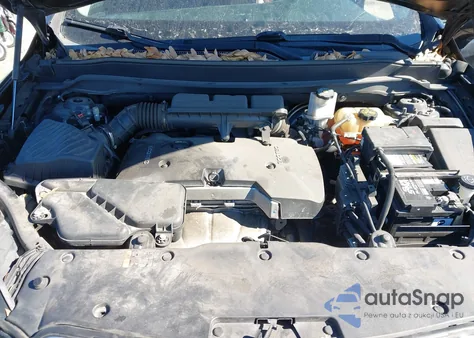 2017 Buick Envision Essence z USA, uszkodzony, nr VIN LRBFXBSA0HD070219